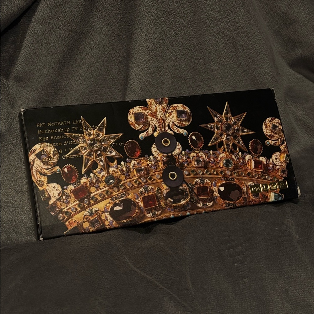 PAT McGRATH LAB
Mothership IV decades
 Eye Shadow Palette